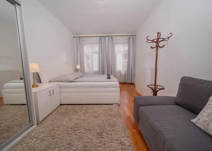Apartmán 4 Bob's - 3 Bedrooms, King Size Beds Praha