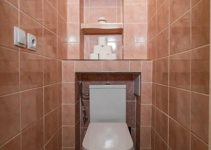 4 Bob's - 3 Bedrooms, King Size Beds *
